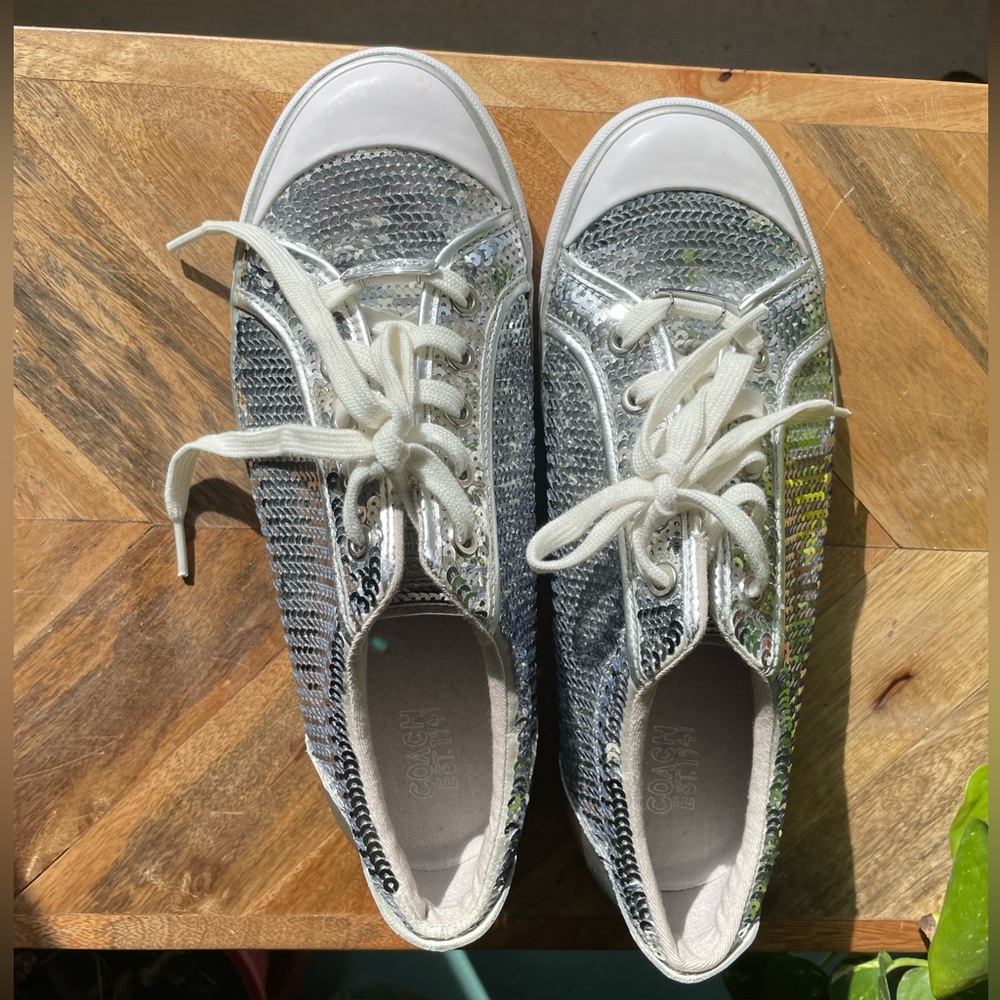 NEW COACH SILVER SEQUINED SNEAKERS         9 1/2 B